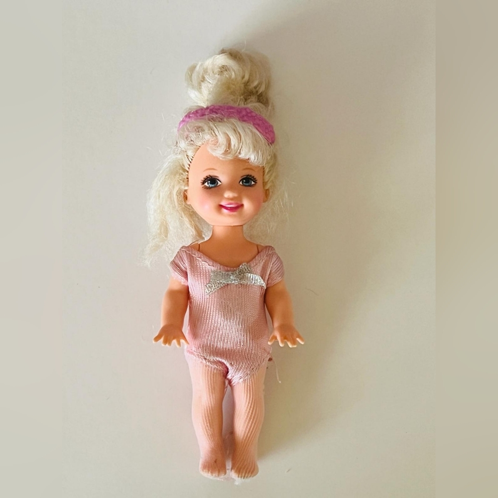 Vintage Kelly doll barbie doll